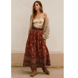 NWT Elie Tahari Womens Small Red Pull On Hippie Boho Pleated Cotton Midi Skirt
